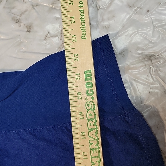 Emily Daniel's 3/4 sleeve top - Picture 11 of 16